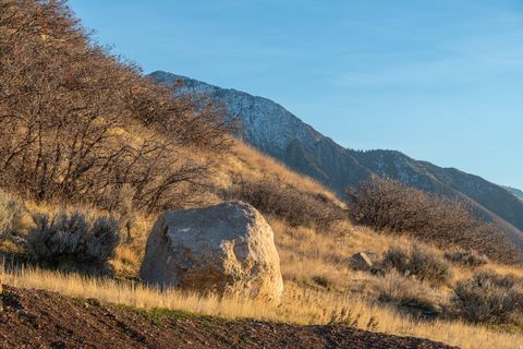 Tiny photo for 2427 S CANNON POINT DR, Salt Lake City, UT 84109 (MLS # 2127068)