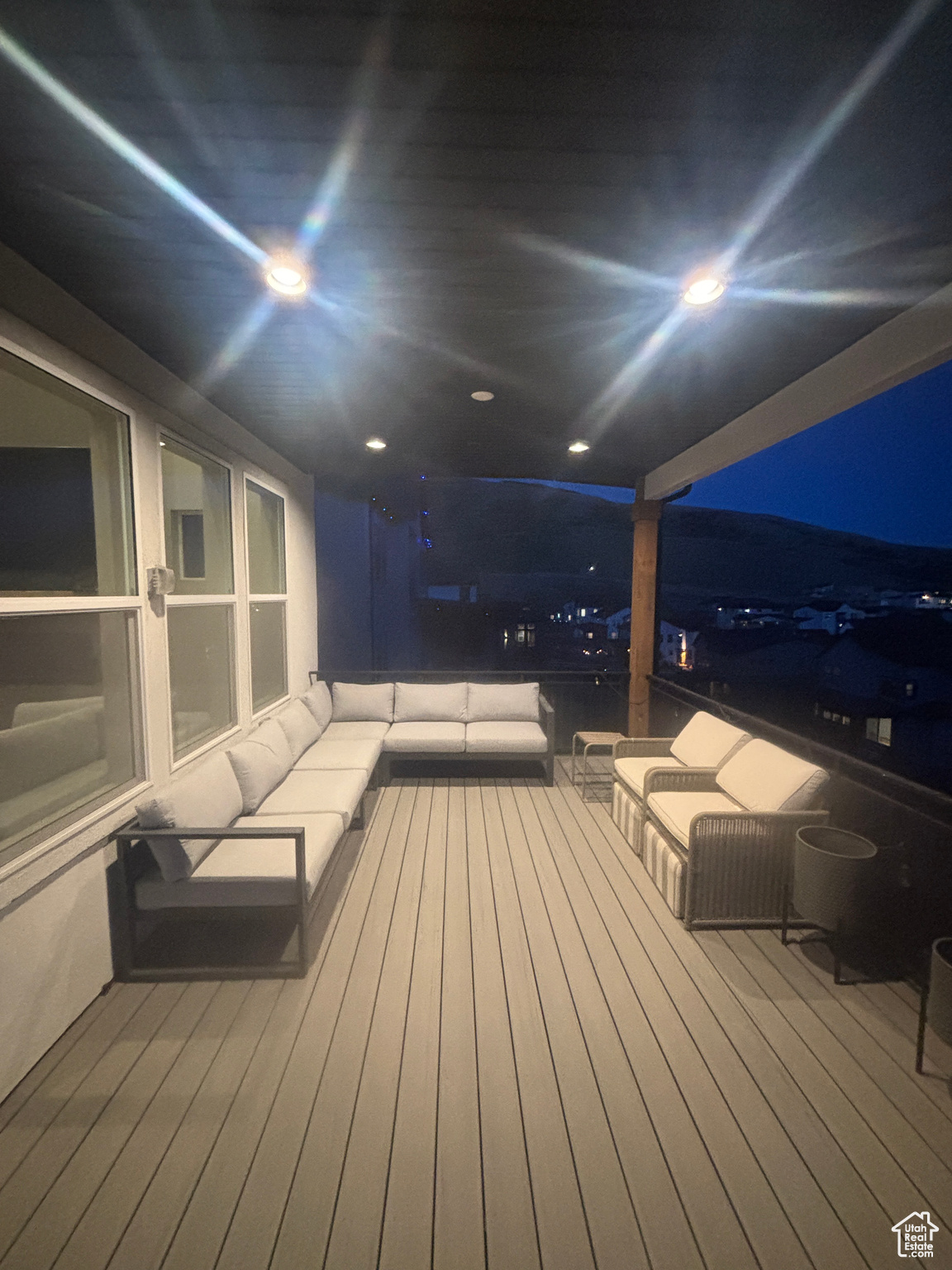 CANYON POINT - Residential