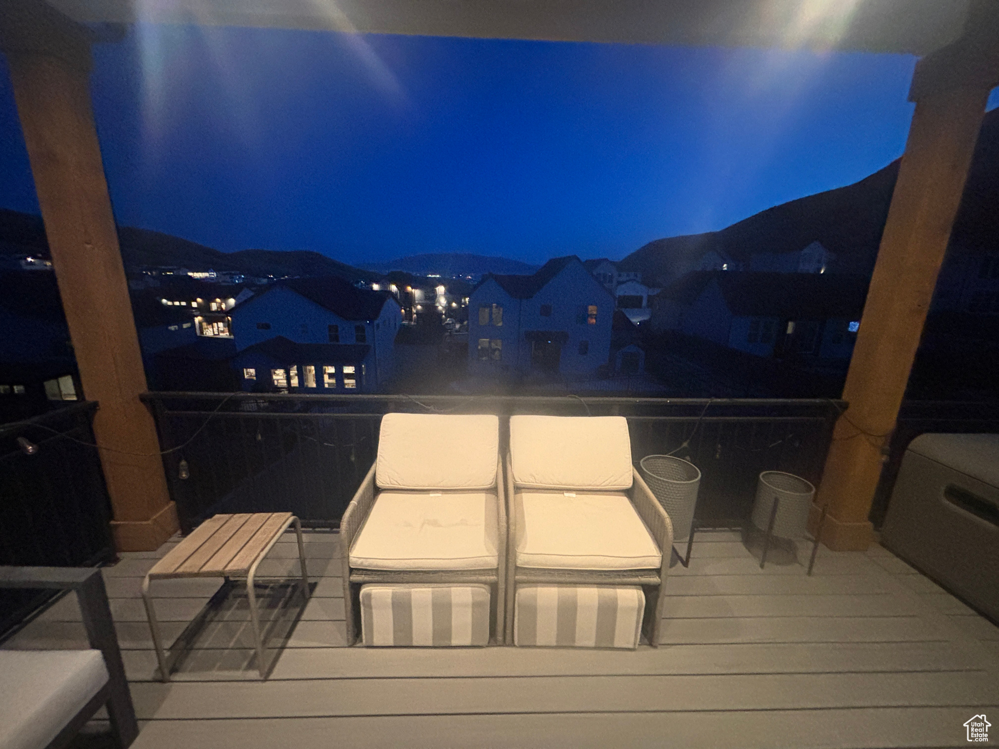 CANYON POINT - Residential