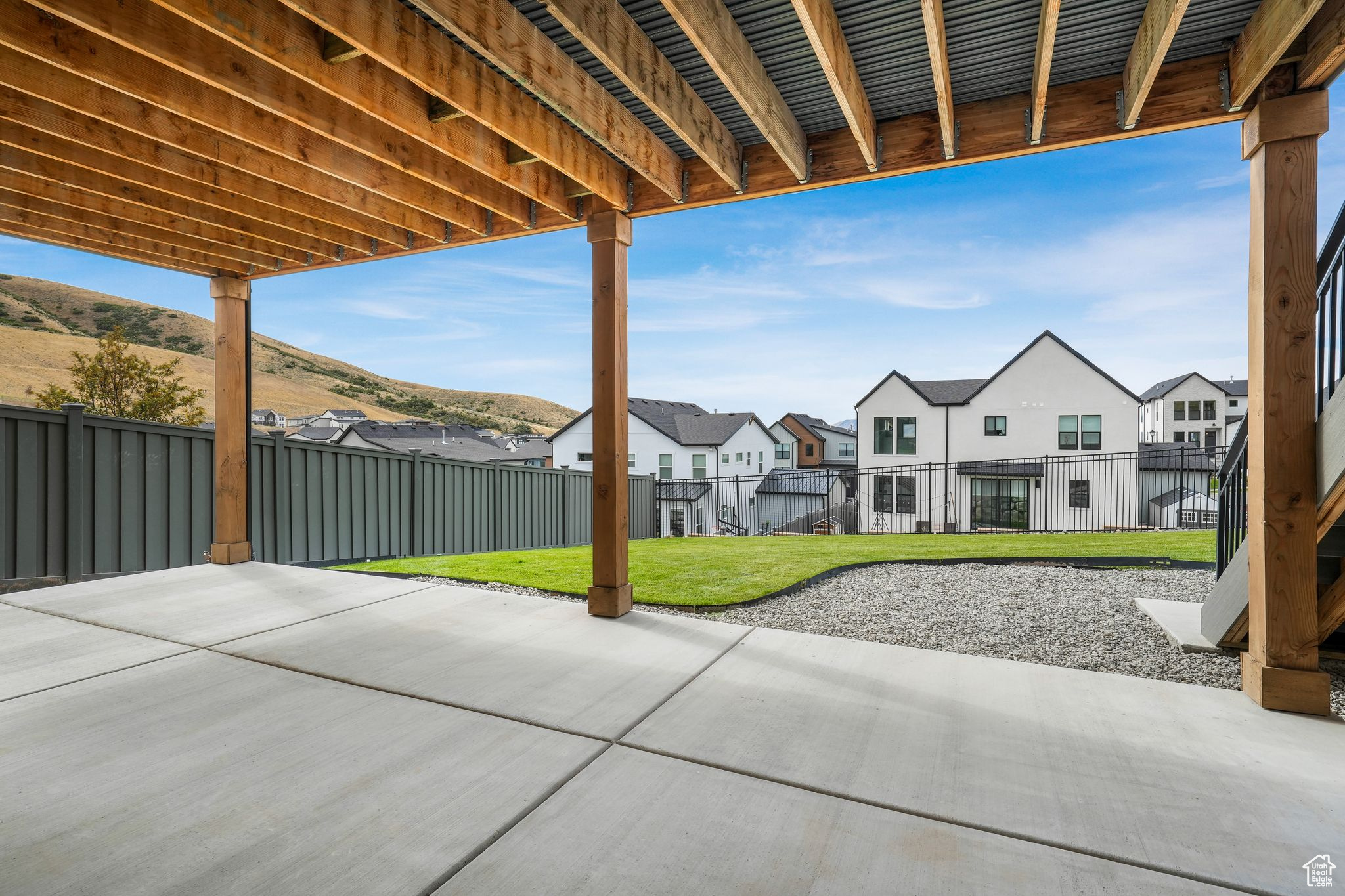 CANYON POINT - Residential