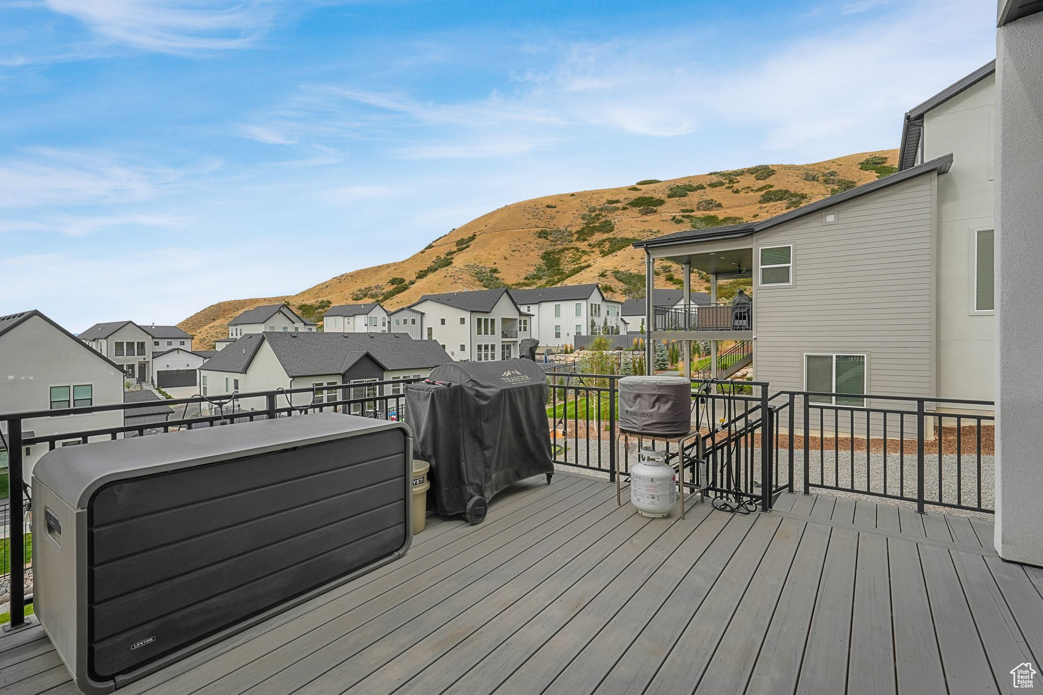 CANYON POINT - Residential