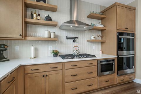 Tiny photo for 1817 W BAD ROCK CIR, Lehi, UT 84048 (MLS # 2110667)