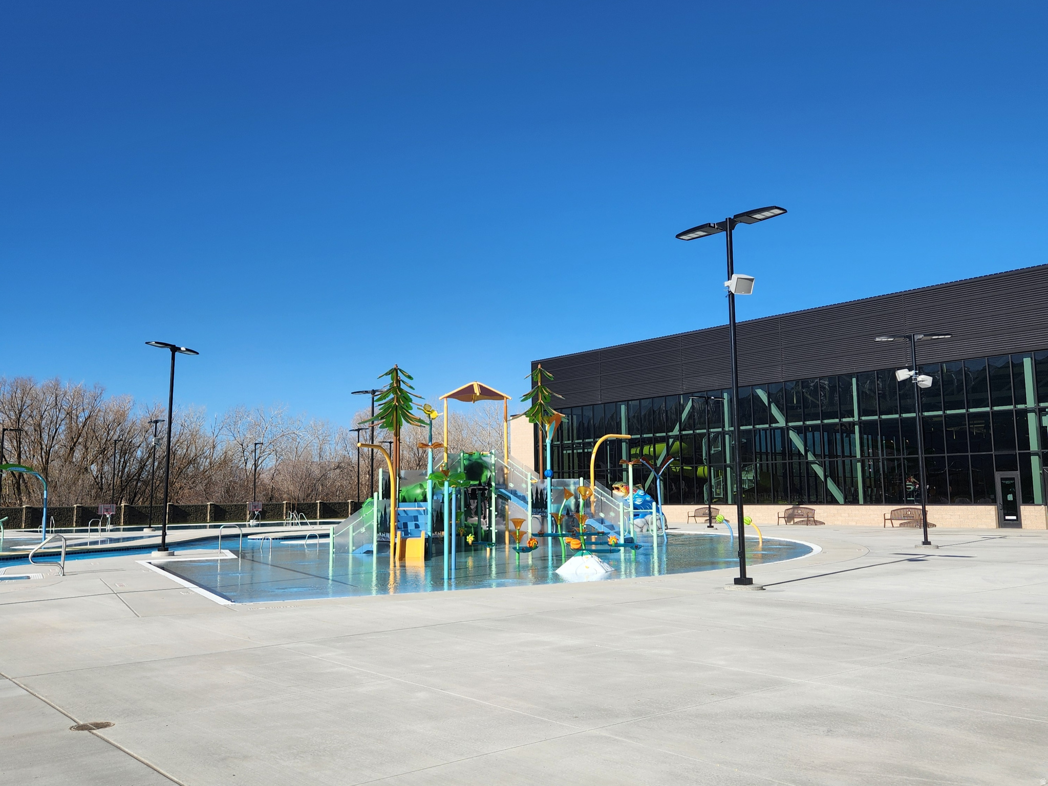 RIVER COVE - Residential