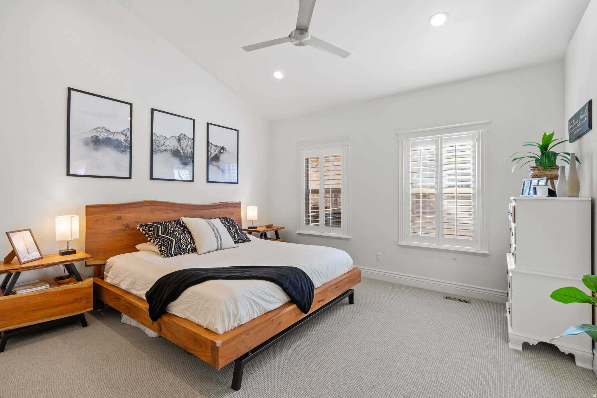 RIVER COVE - Residential