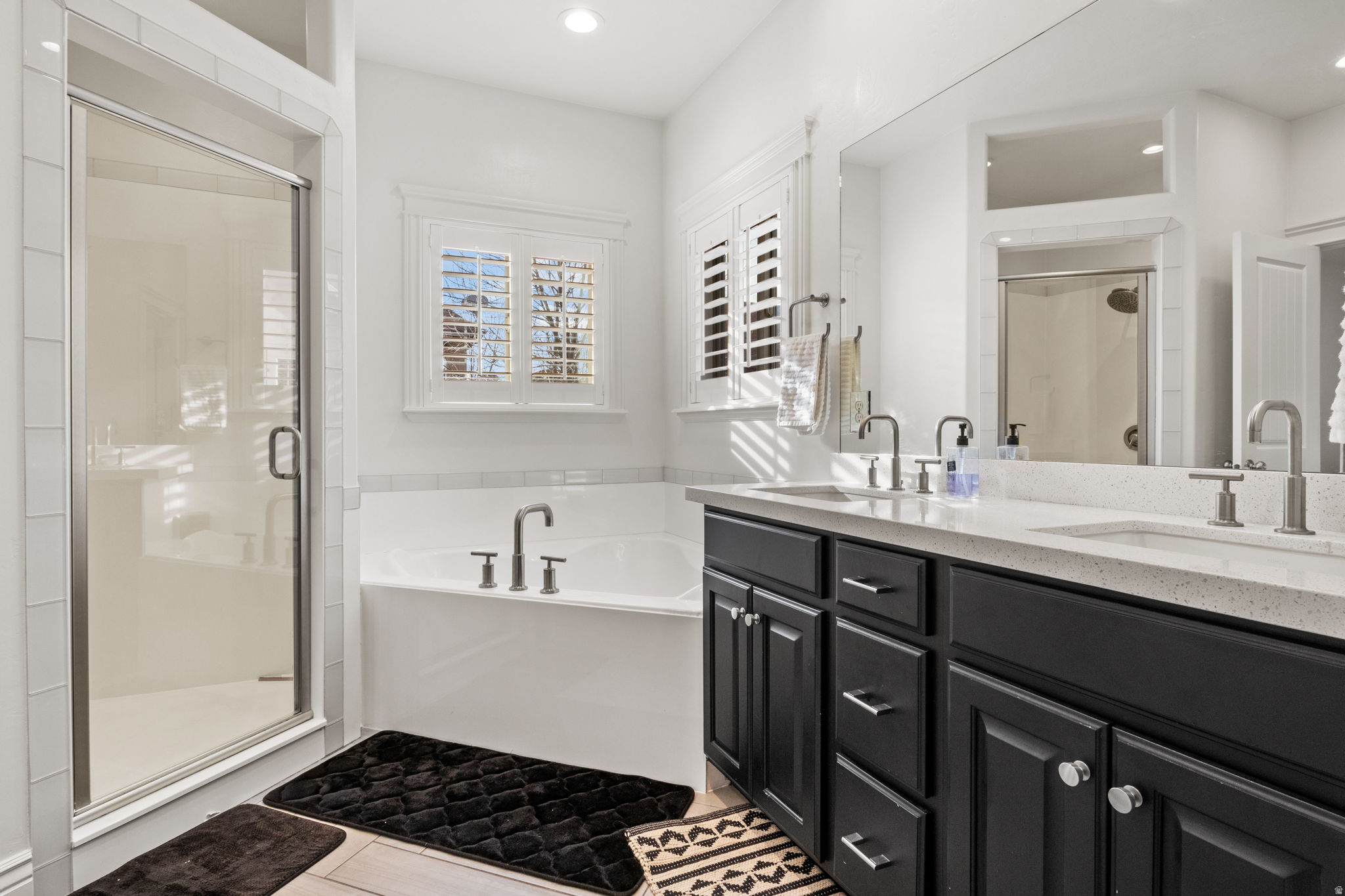 RIVER COVE - Residential