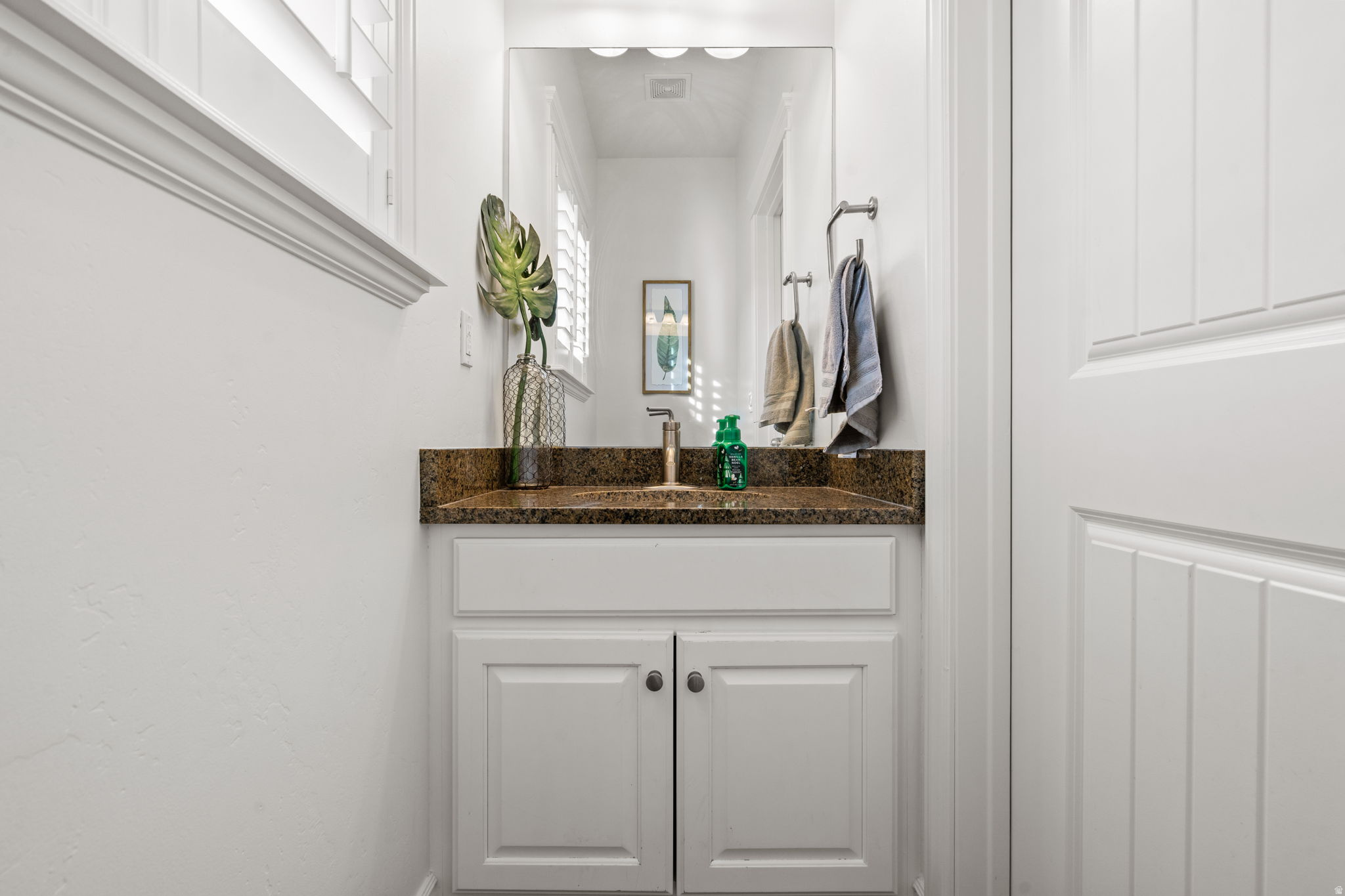 RIVER COVE - Residential