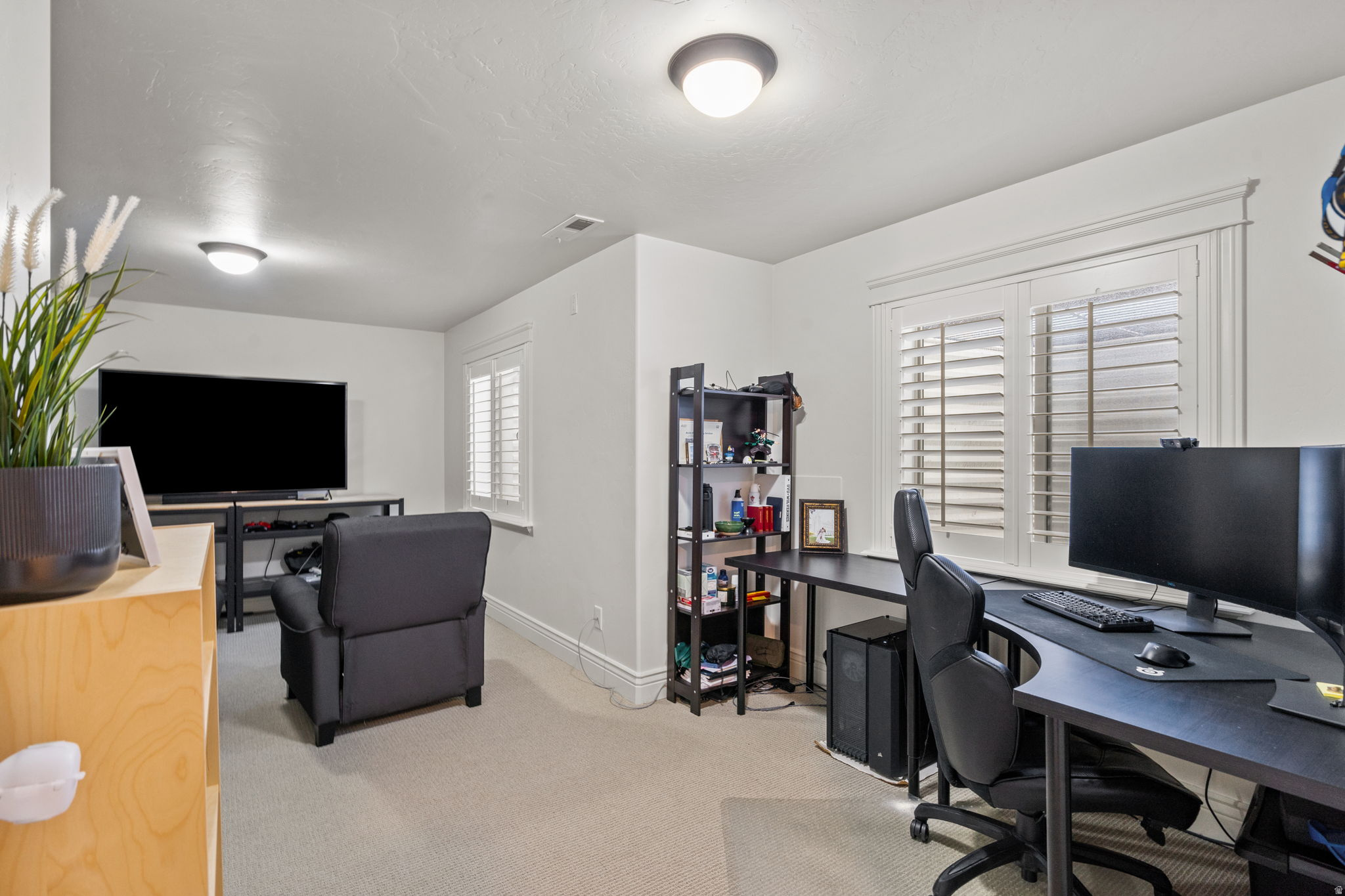 RIVER COVE - Residential