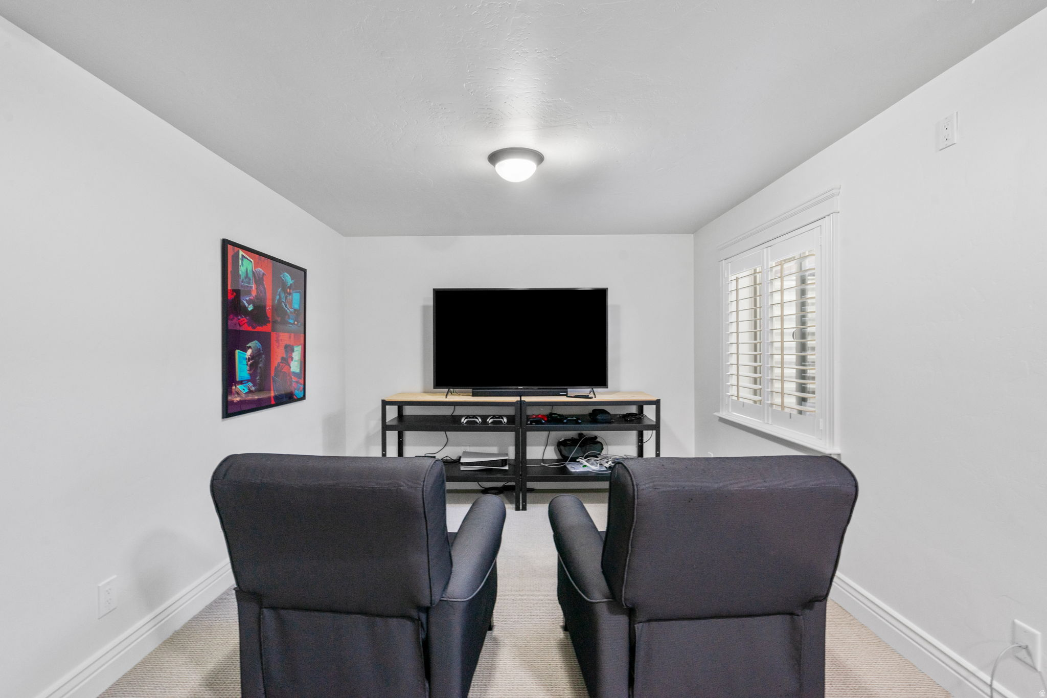 RIVER COVE - Residential