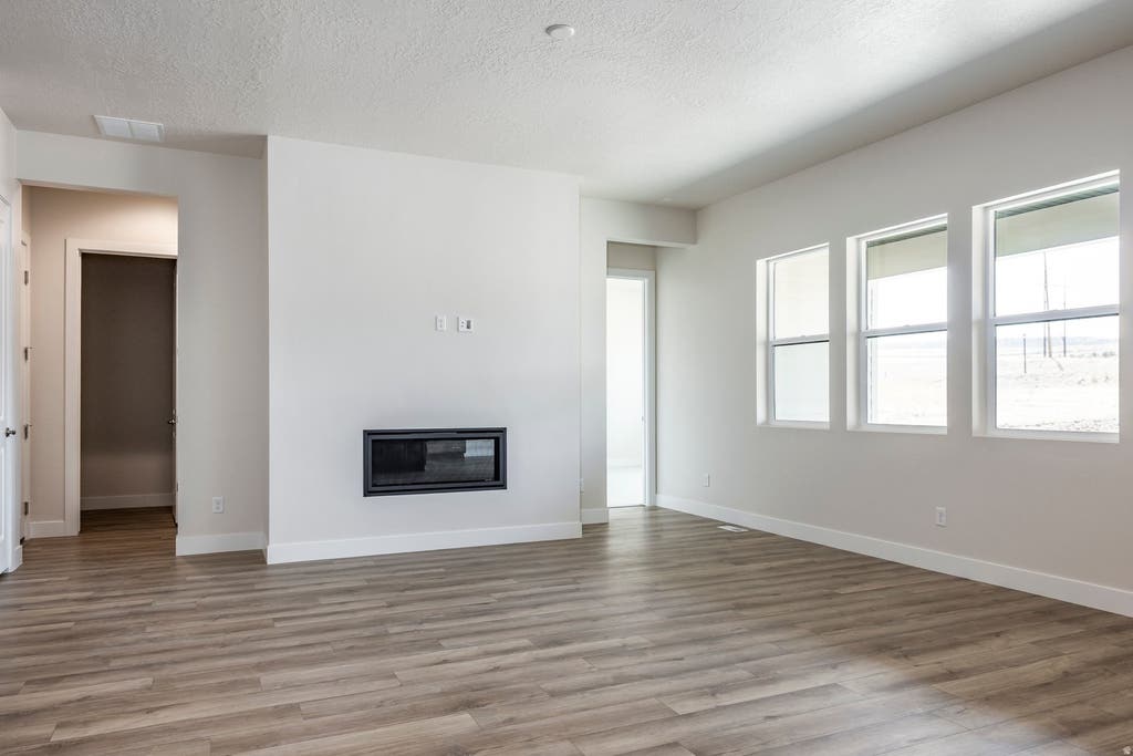 Photo of 2731 N SALVIA DR #2010, Saratoga Springs, UT 84045 (MLS # 2177430)
