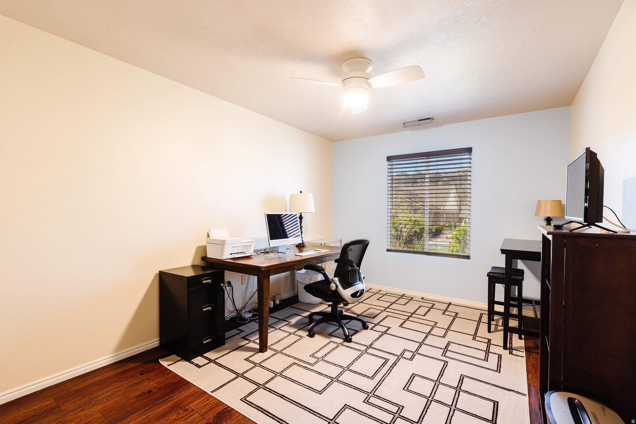 FOX BOROUGH - Residential