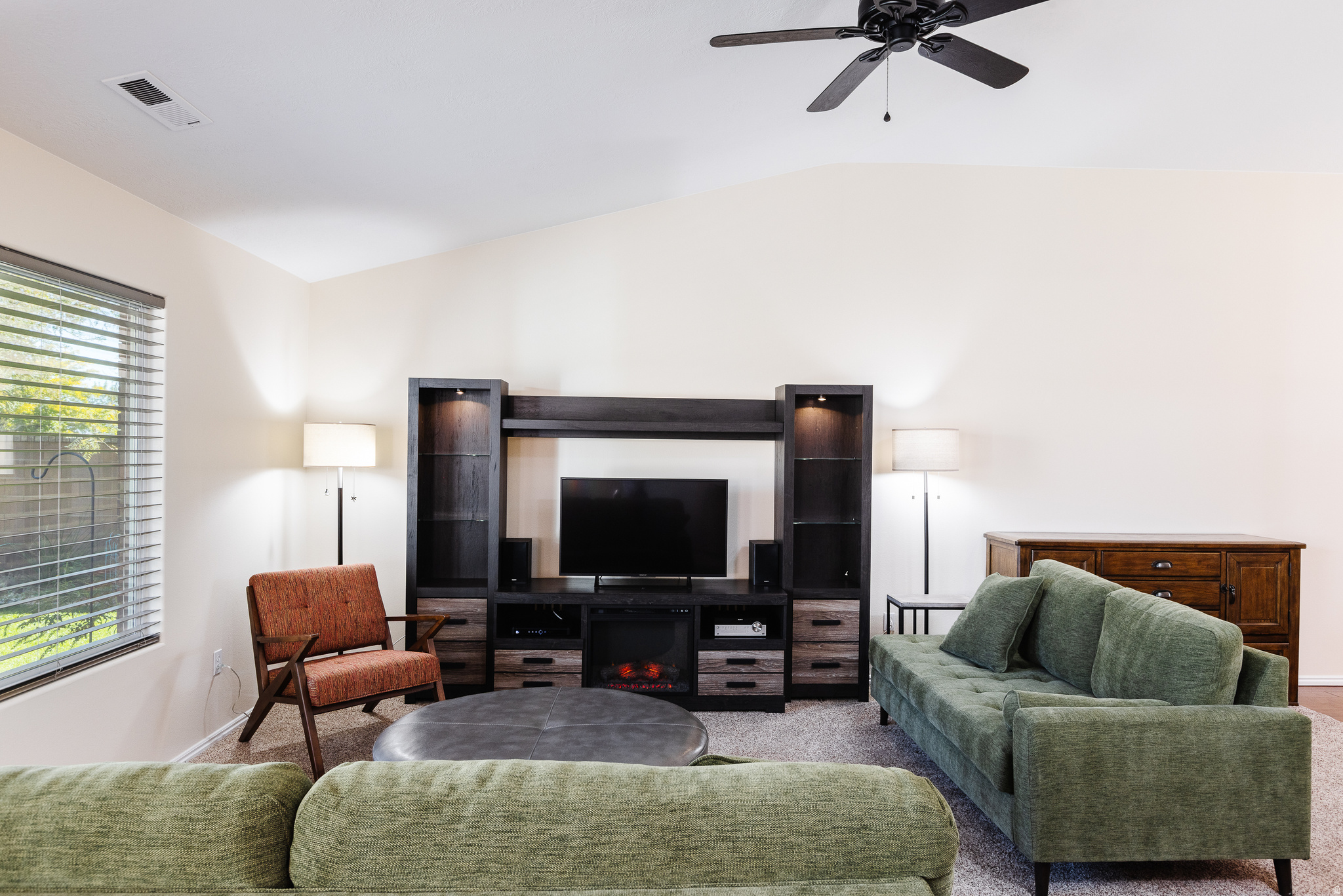 FOX BOROUGH - Residential