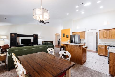 Tiny photo for 145 N MALL DR #33, Saint George, UT 84790 (MLS # 2120701)