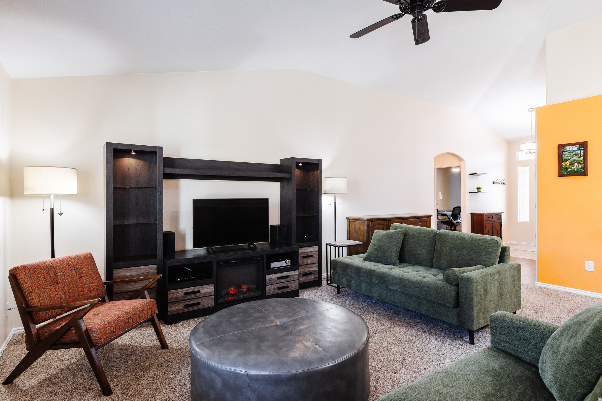 FOX BOROUGH - Residential