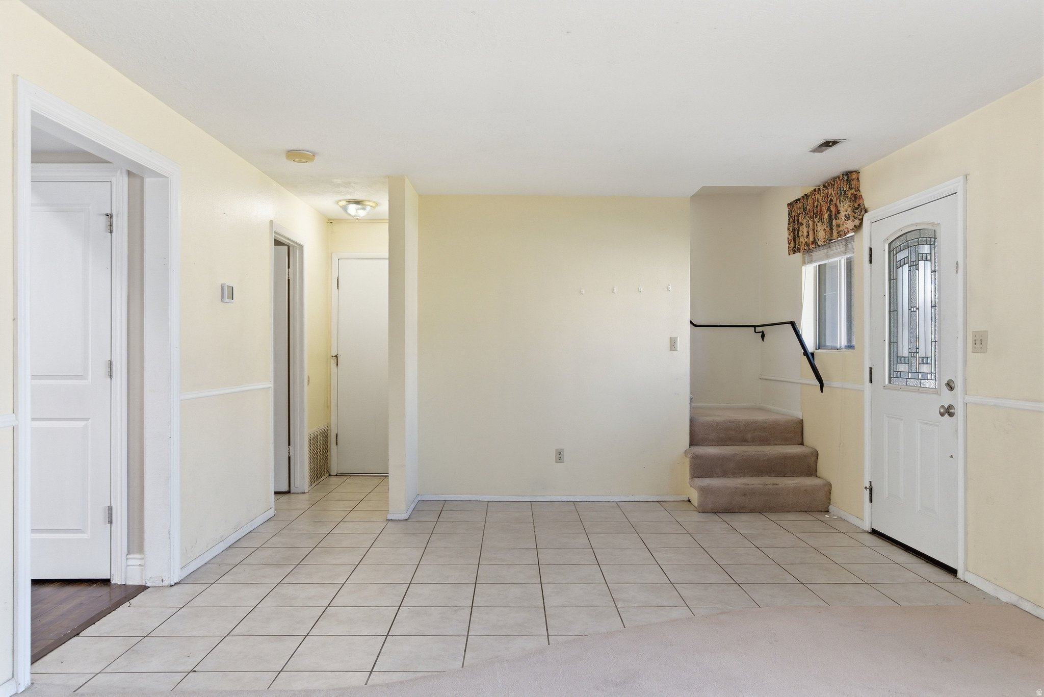 VALE MANOR - Residential