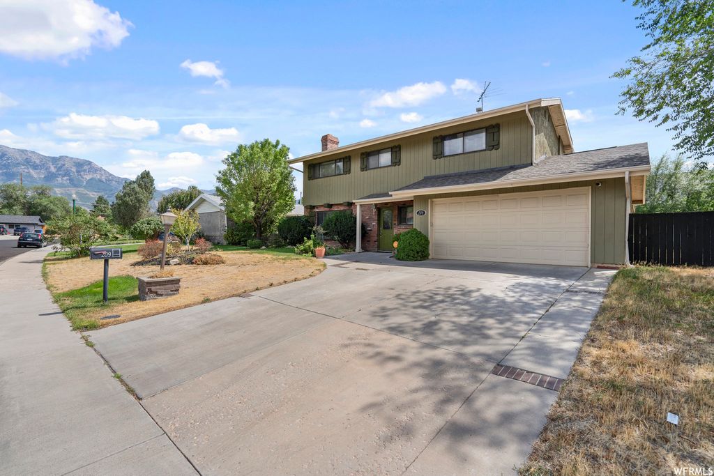Photo of 209 W 205 N, Orem, UT 84057 (MLS # 2140873)