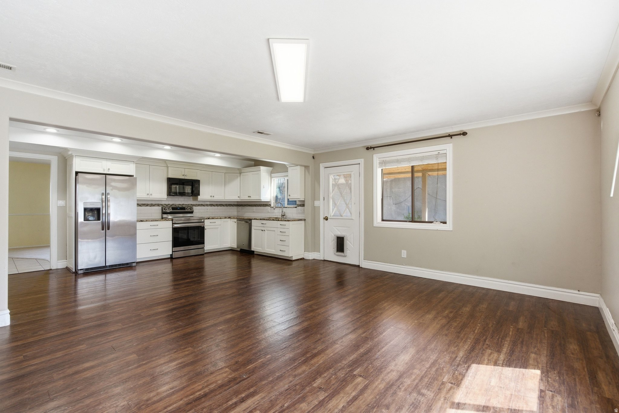 VALE MANOR - Residential