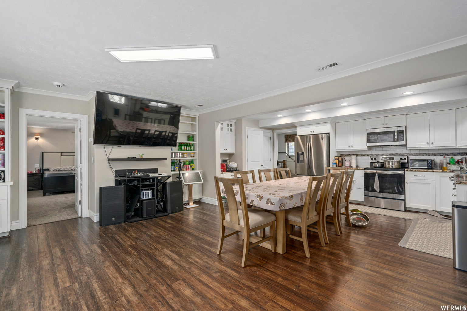 VALE MANOR - Residential