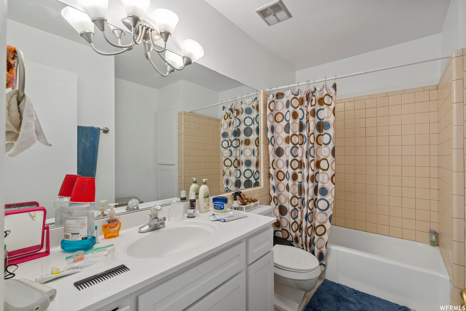 VALE MANOR - Residential