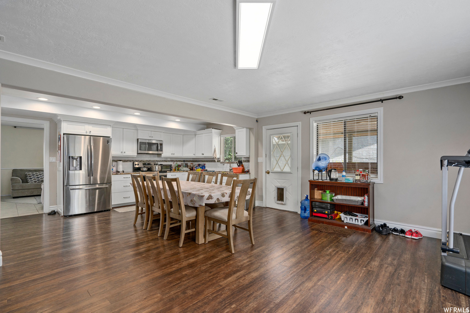 VALE MANOR - Residential