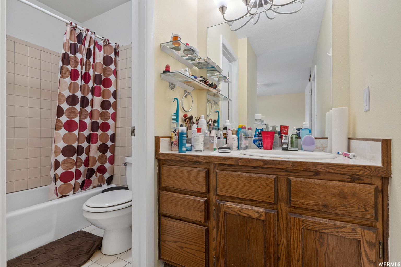 VALE MANOR - Residential