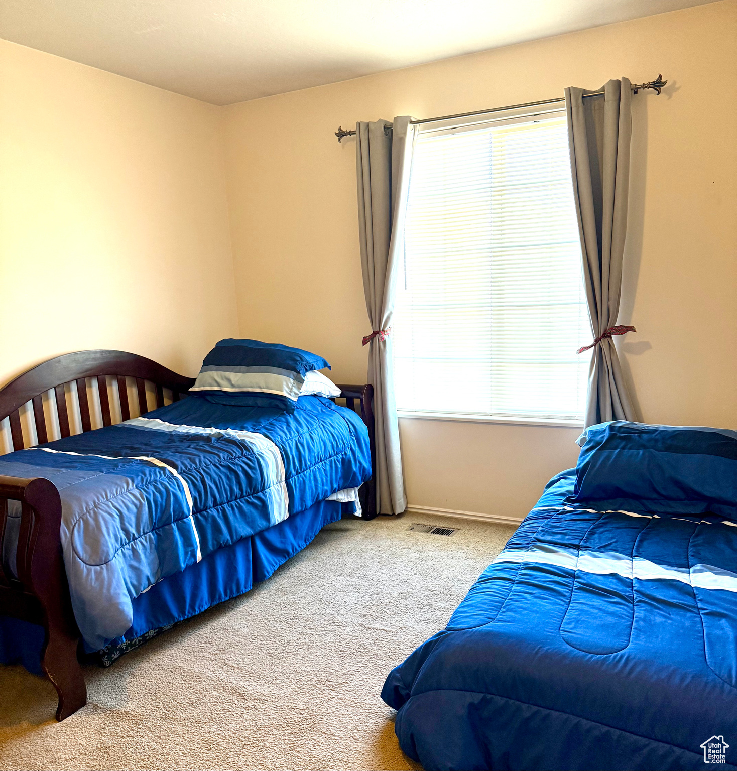 MEADOWS - Residential