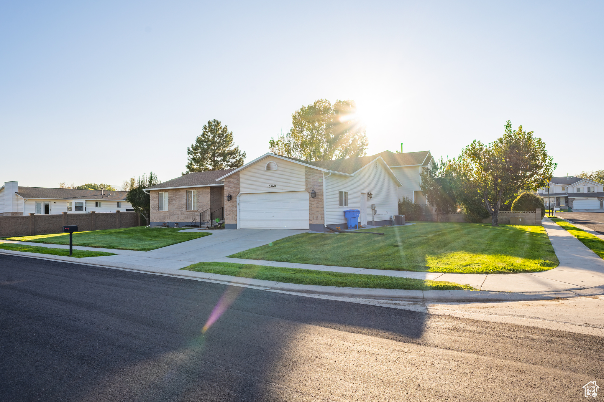 MEADOWS - Residential