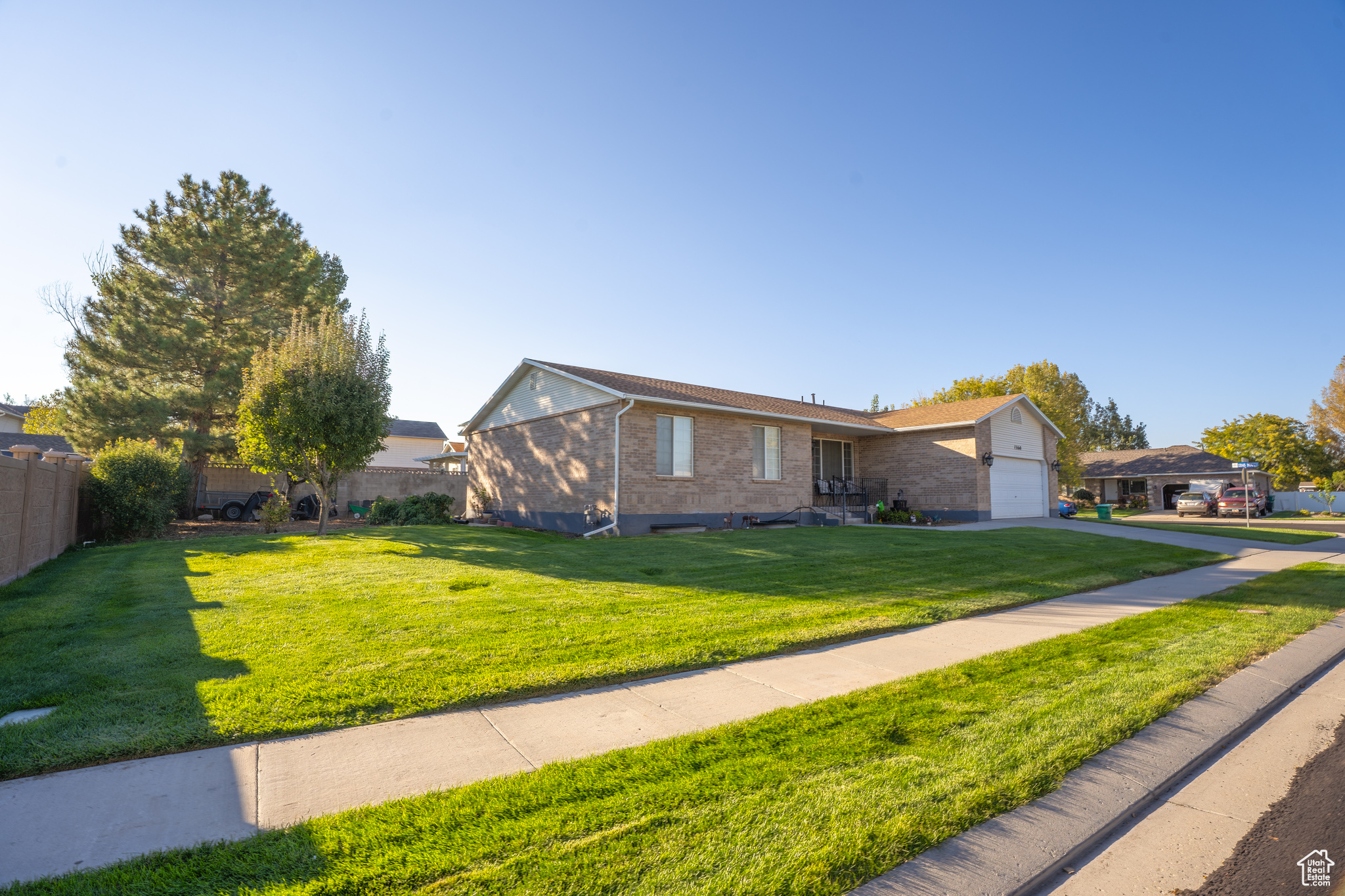 MEADOWS - Residential
