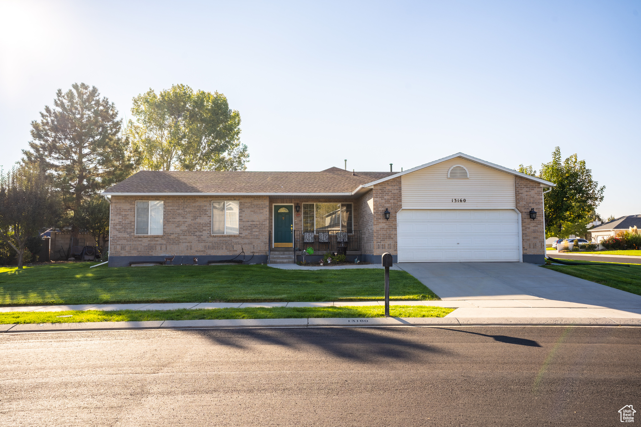 MEADOWS - Residential
