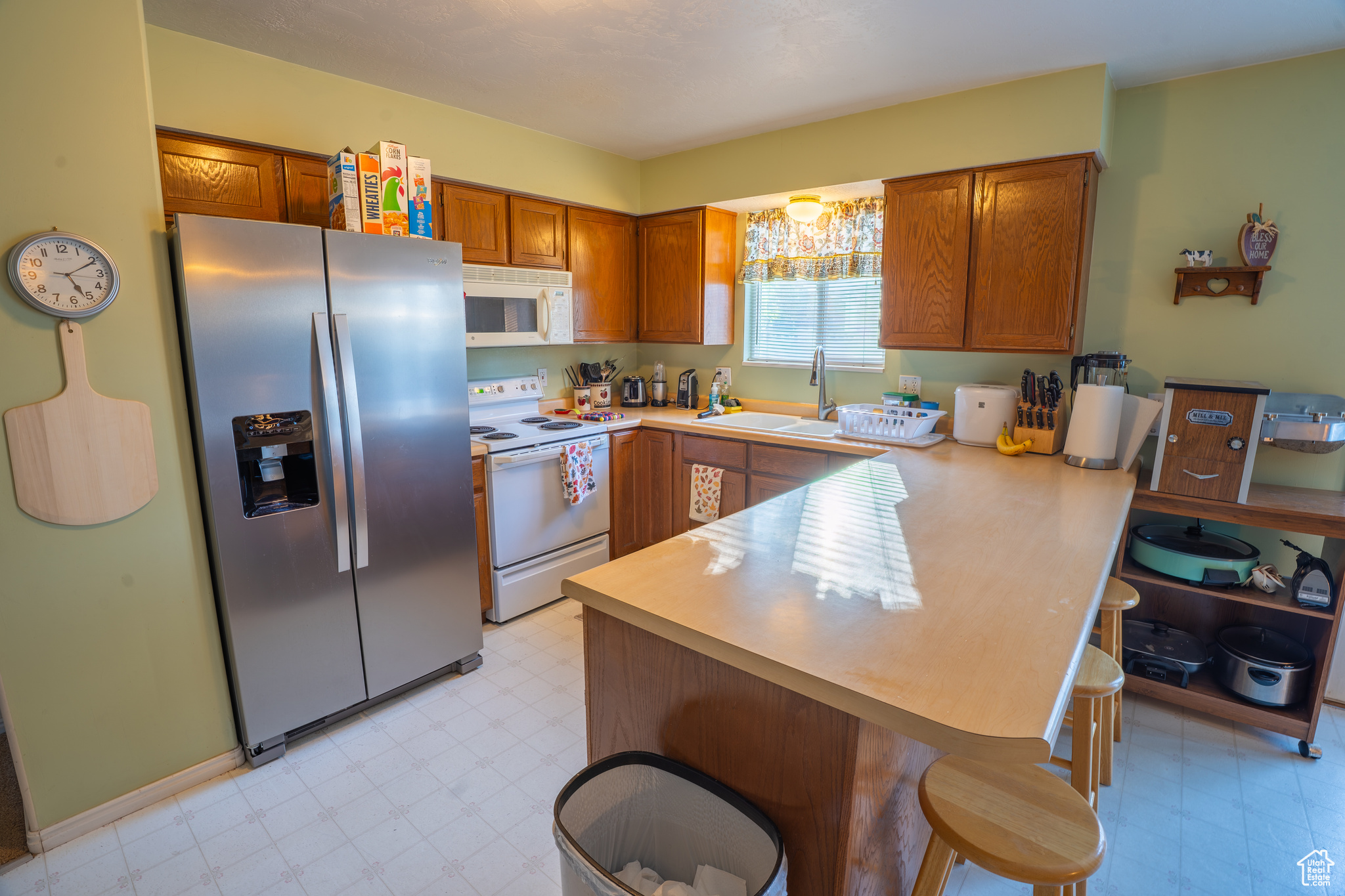 MEADOWS - Residential