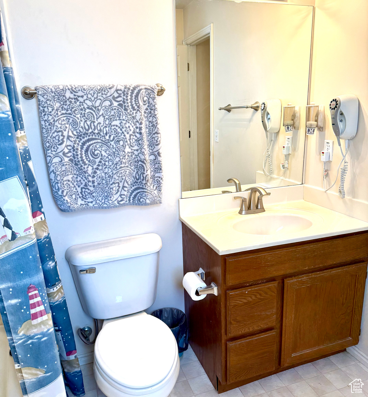 MEADOWS - Residential