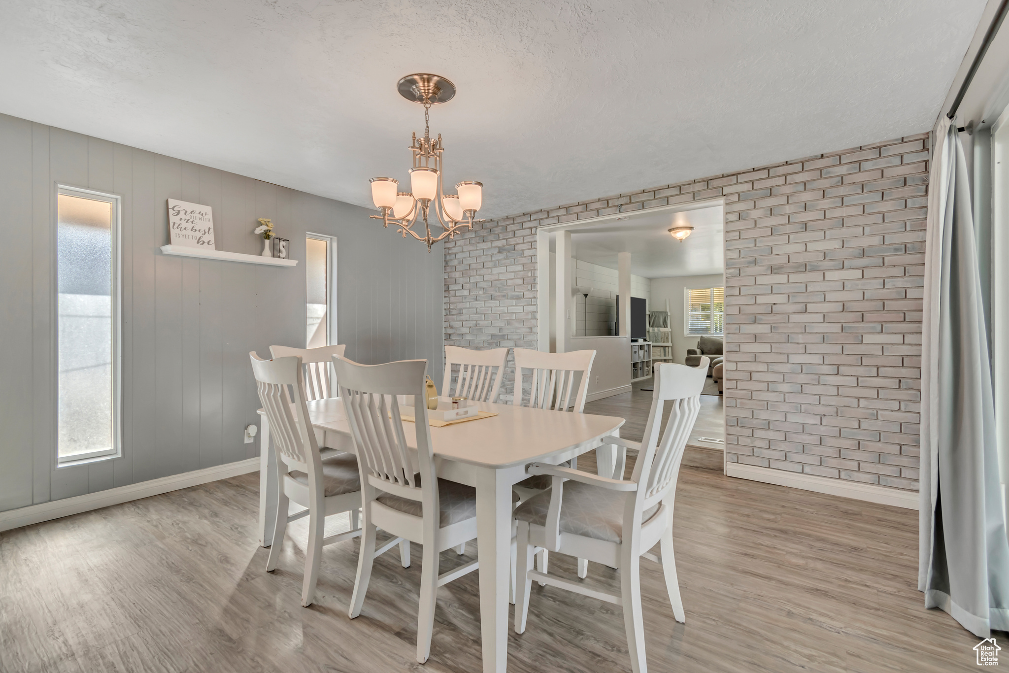 NORTH CREST MANOR NO - Residential