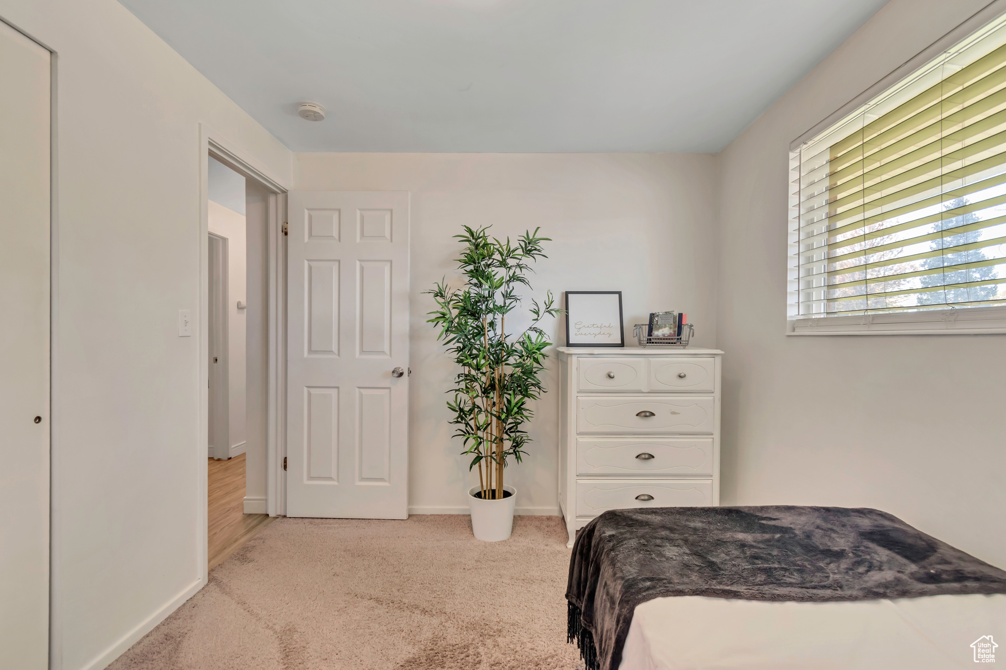 NORTH CREST MANOR NO - Residential