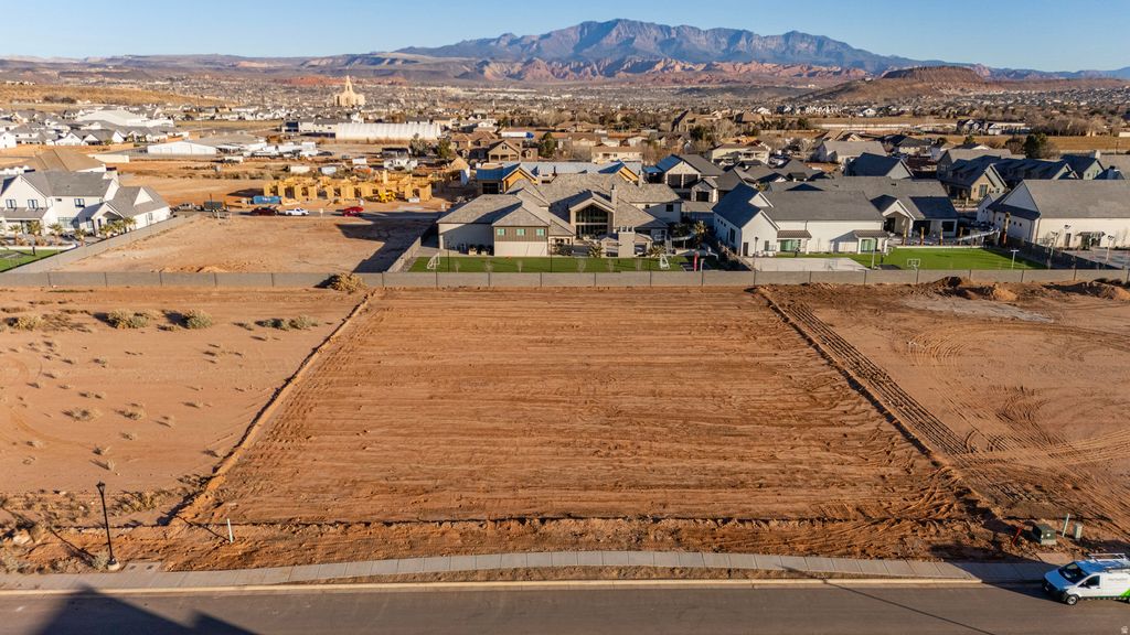 Photo of 3311 E ASHBURY DR, Saint George, UT 84790 (MLS # 2134126)