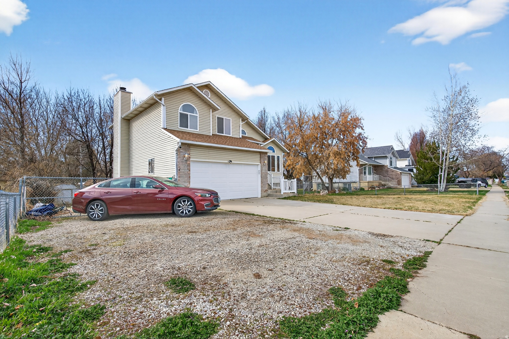 GOLDEN WEST VILLA SUB - Residential