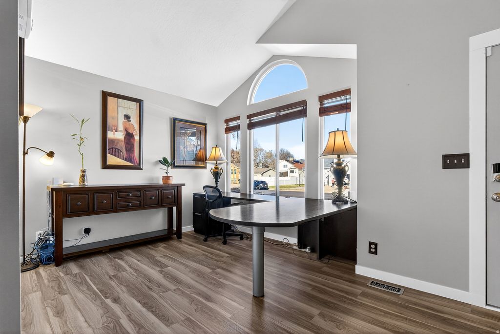 Photo of 2627 N 1220 W, Clinton, UT 84015 (MLS # 2142589)