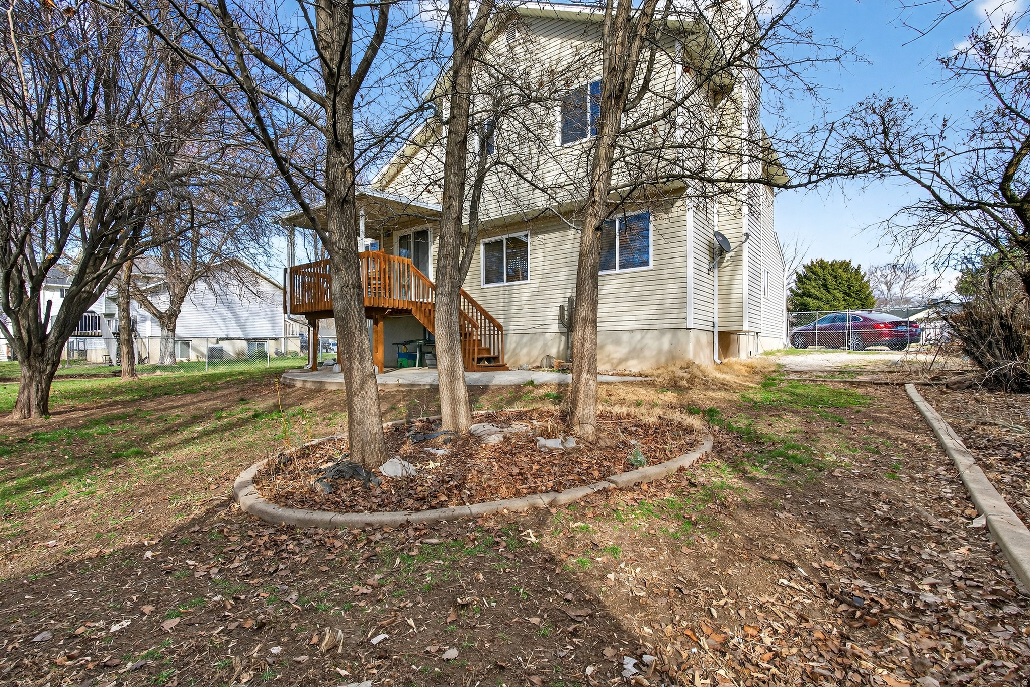 GOLDEN WEST VILLA SUB - Residential