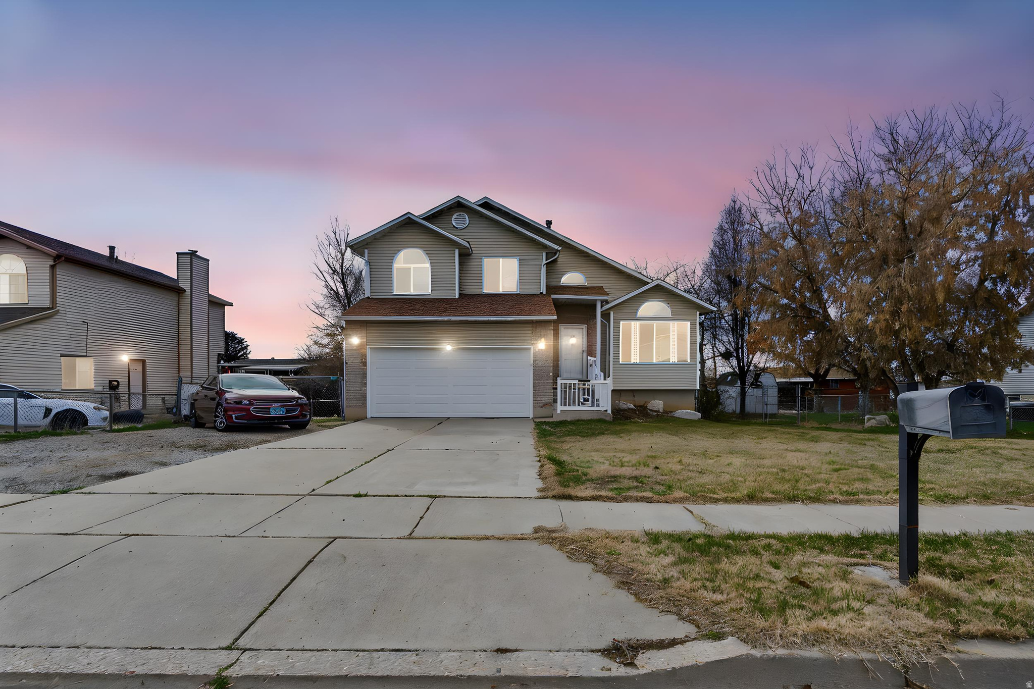 GOLDEN WEST VILLA SUB - Residential