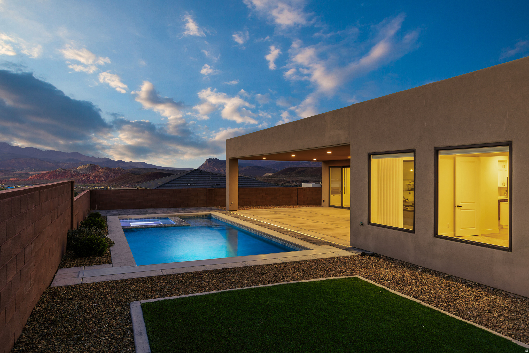 RIDGE AT ZION VISTA PH 1A - Residential