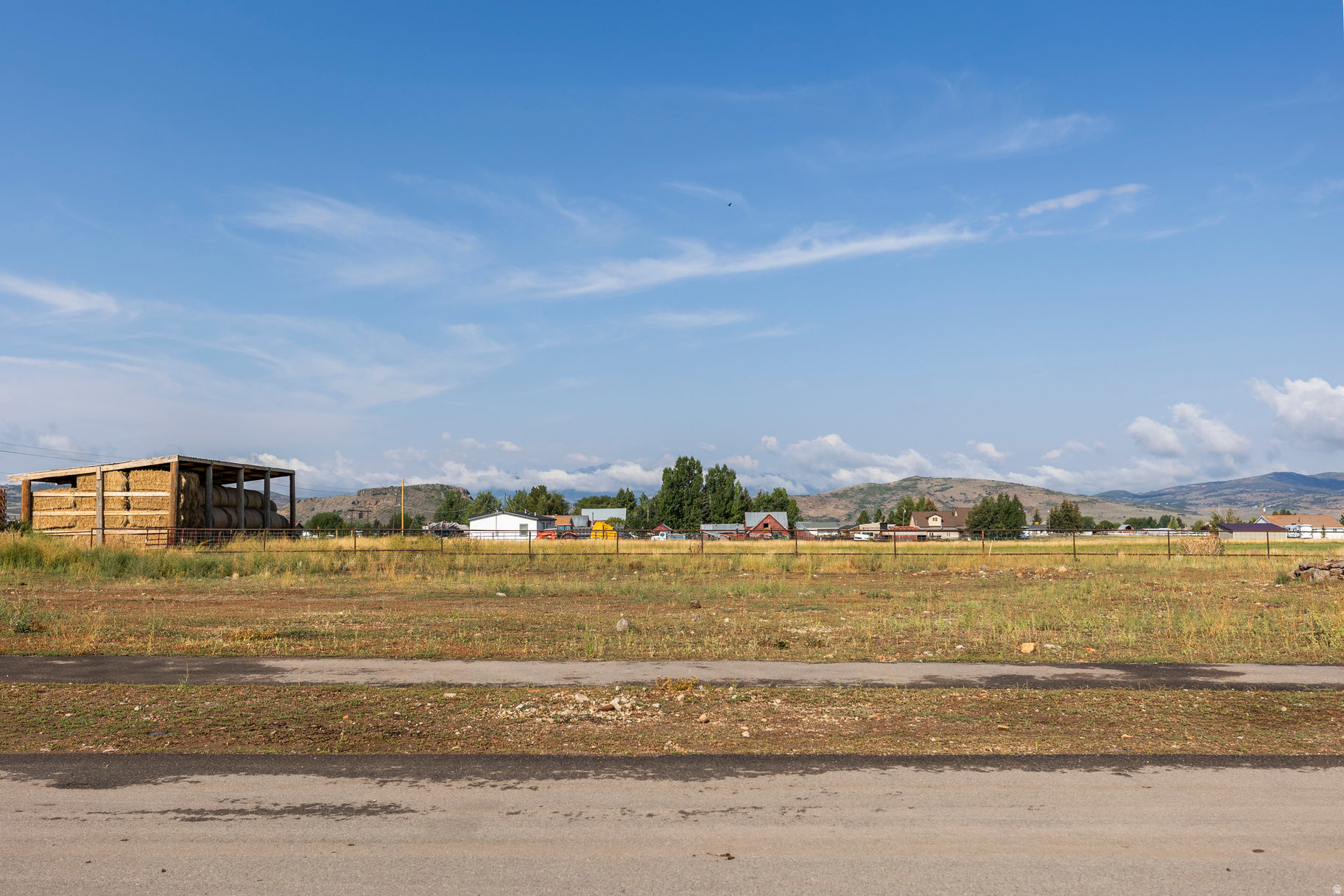 FRONTIER ACRES - Residential