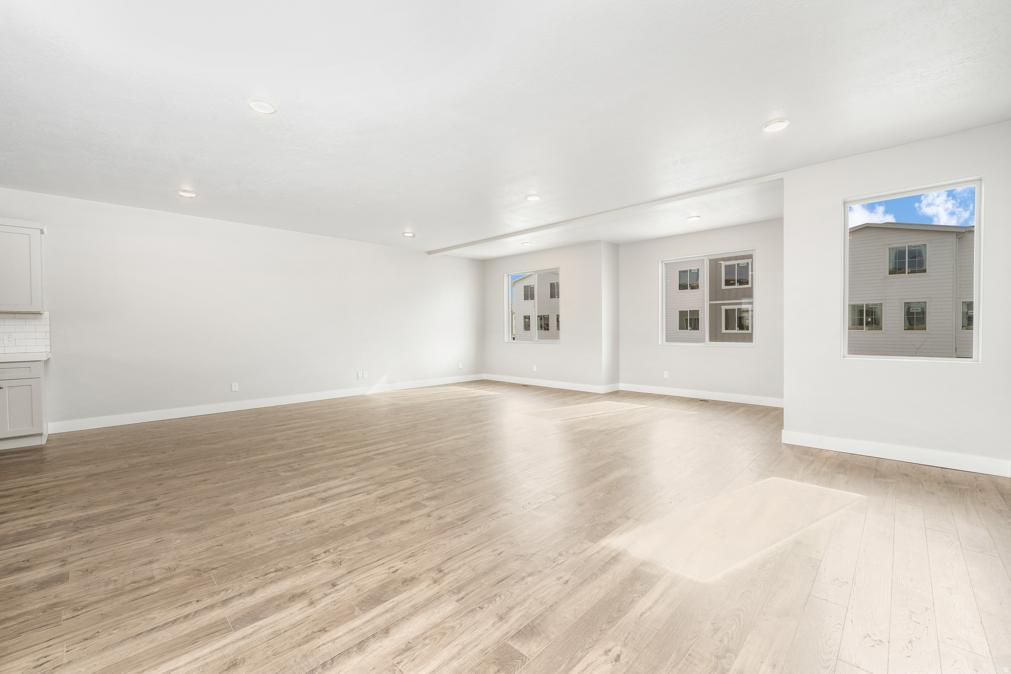 BRYLEE TOWNS - Residential