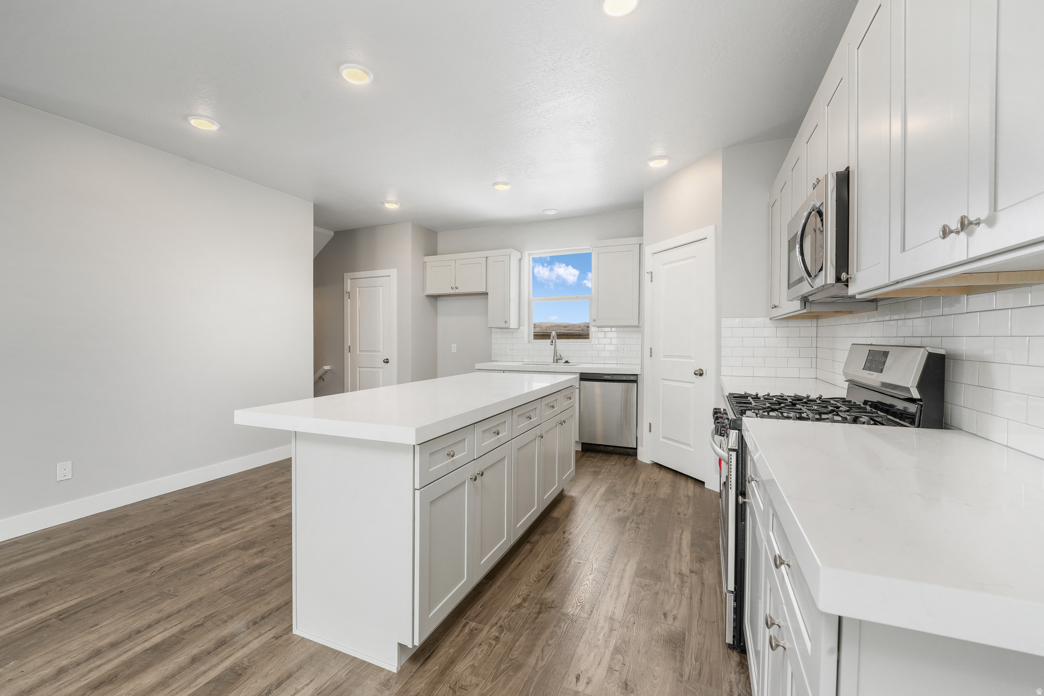 BRYLEE TOWNS - Residential