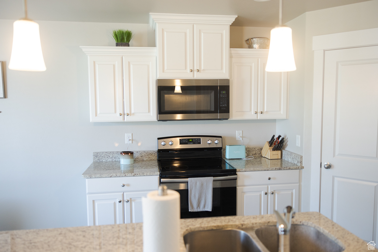 569 N 220, Salem, Utah image 9