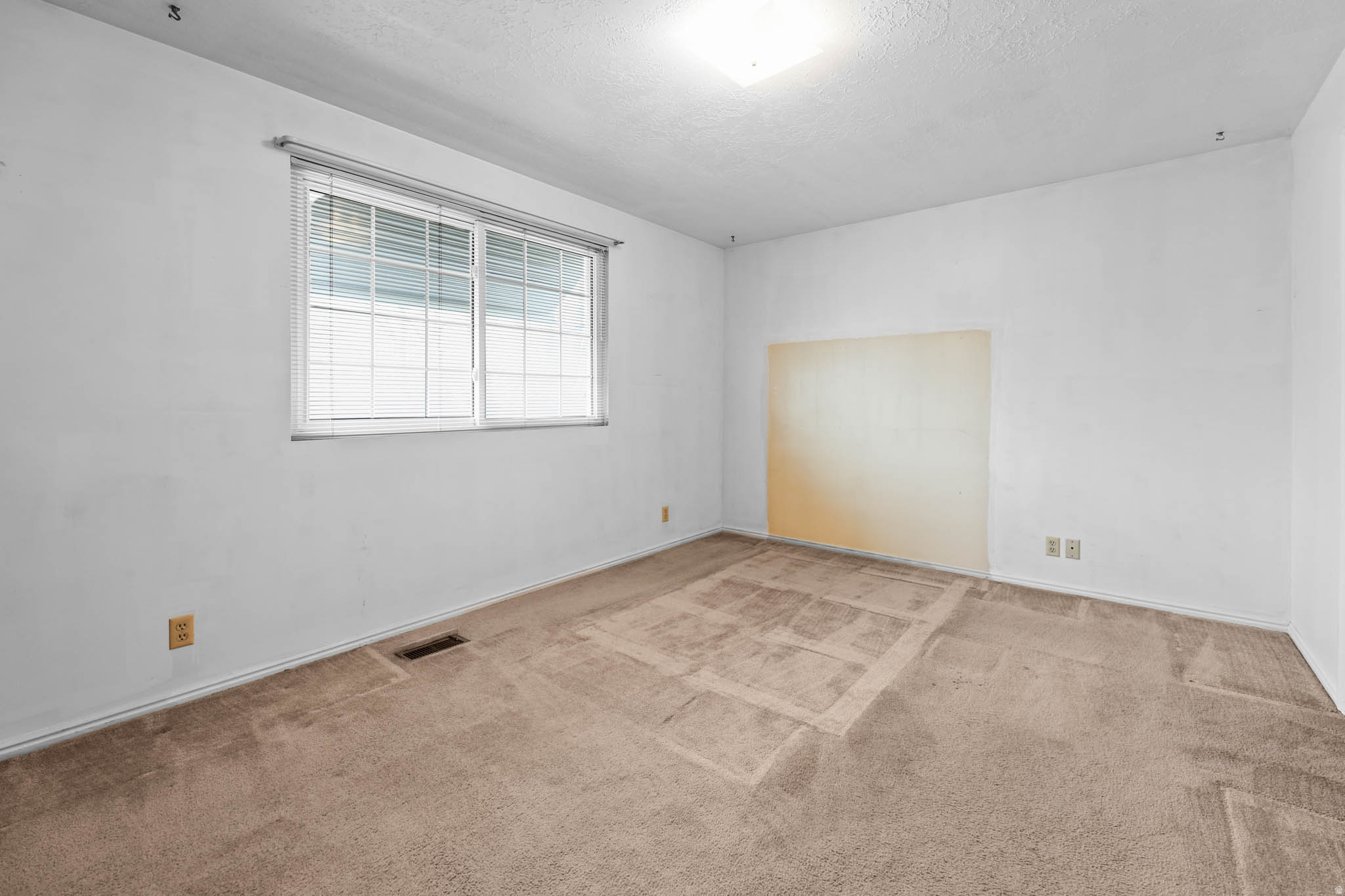 RIVER RIDGE - Residential