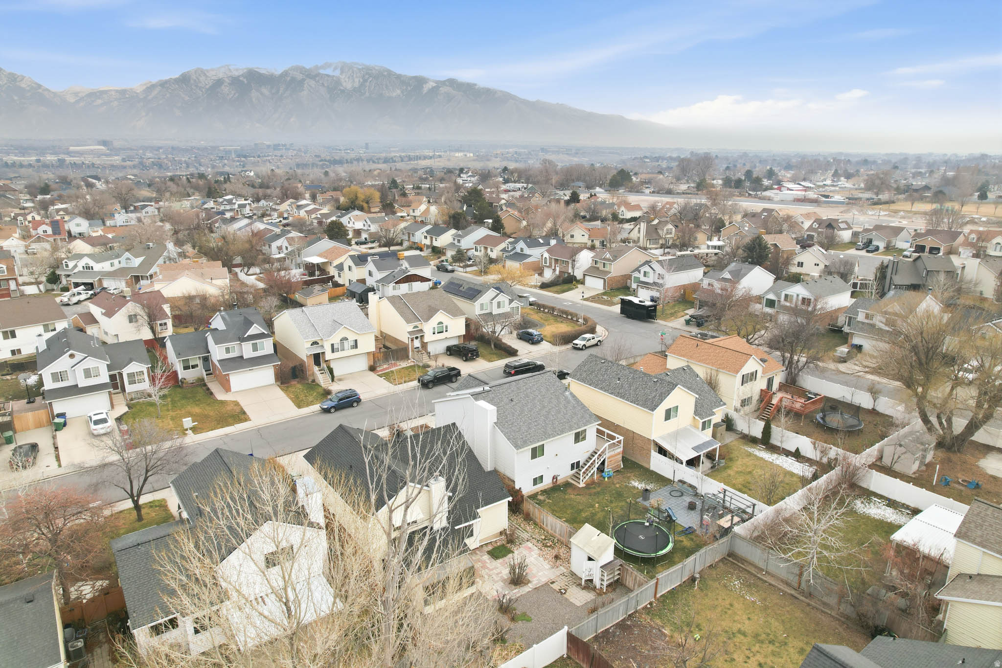 RIVER RIDGE - Residential