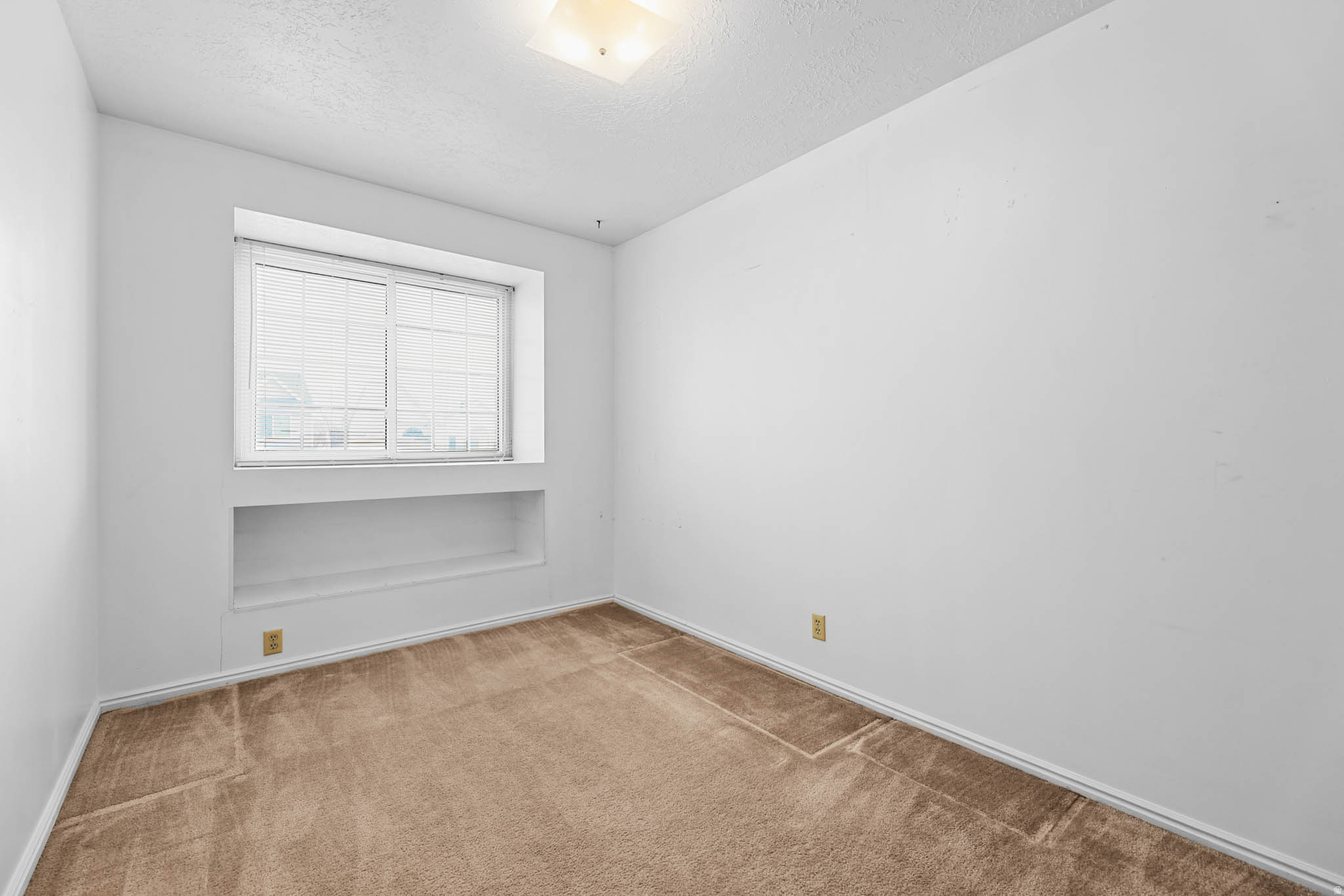 RIVER RIDGE - Residential