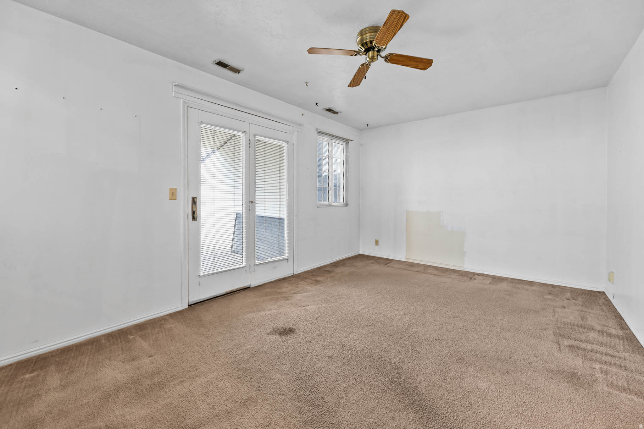 RIVER RIDGE - Residential