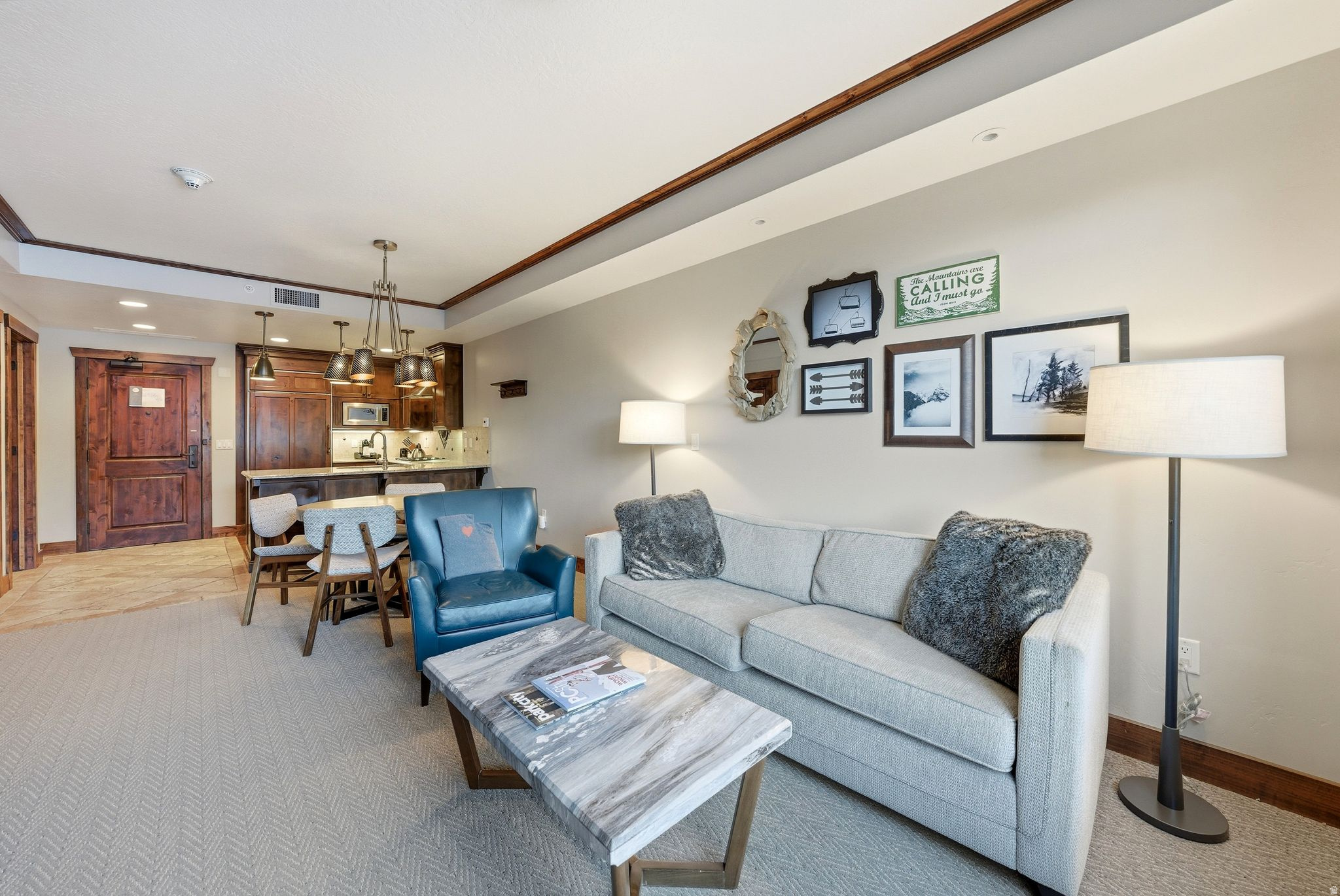 ESCALA LODGES CONDO - Residential