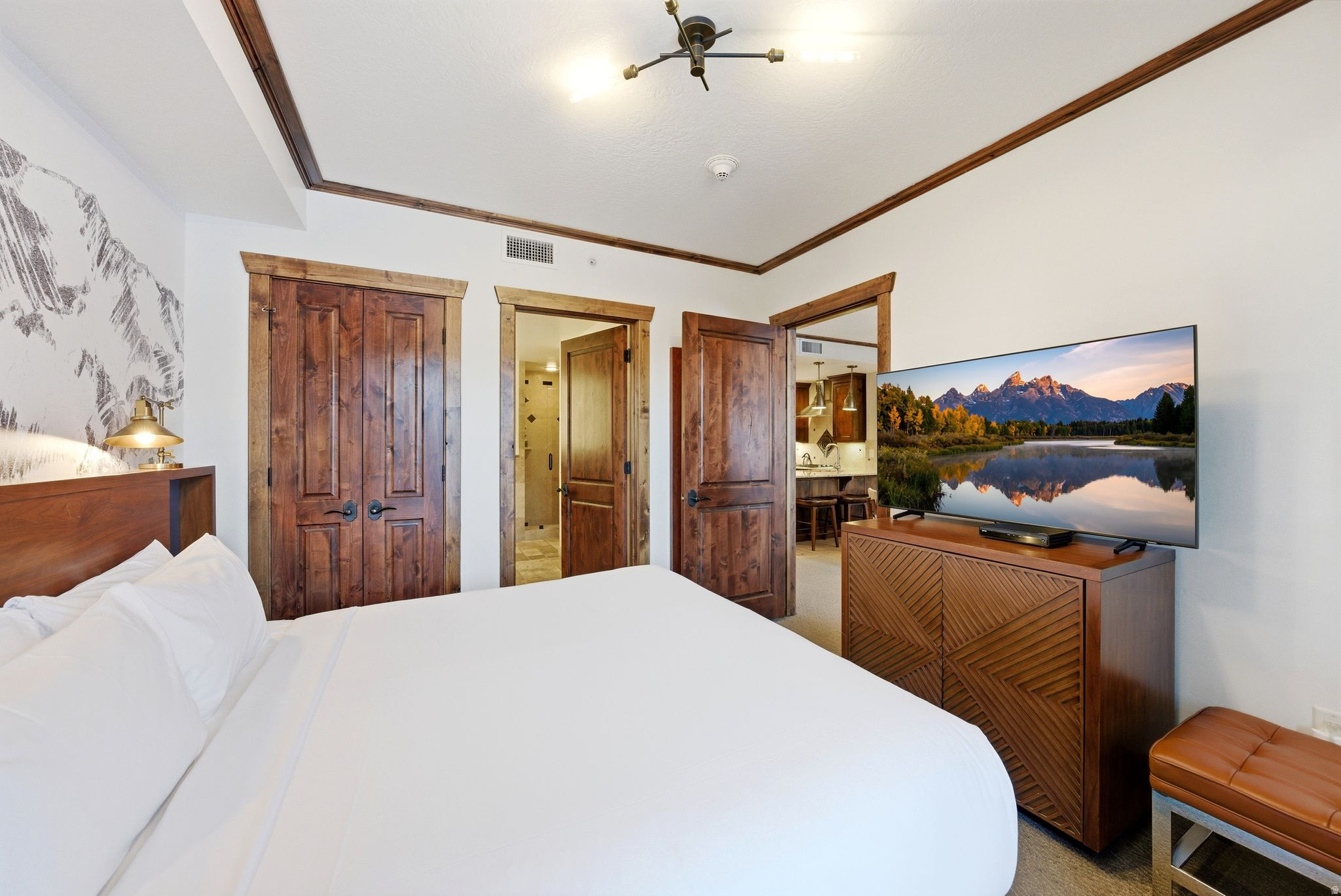 ESCALA LODGES CONDO - Residential