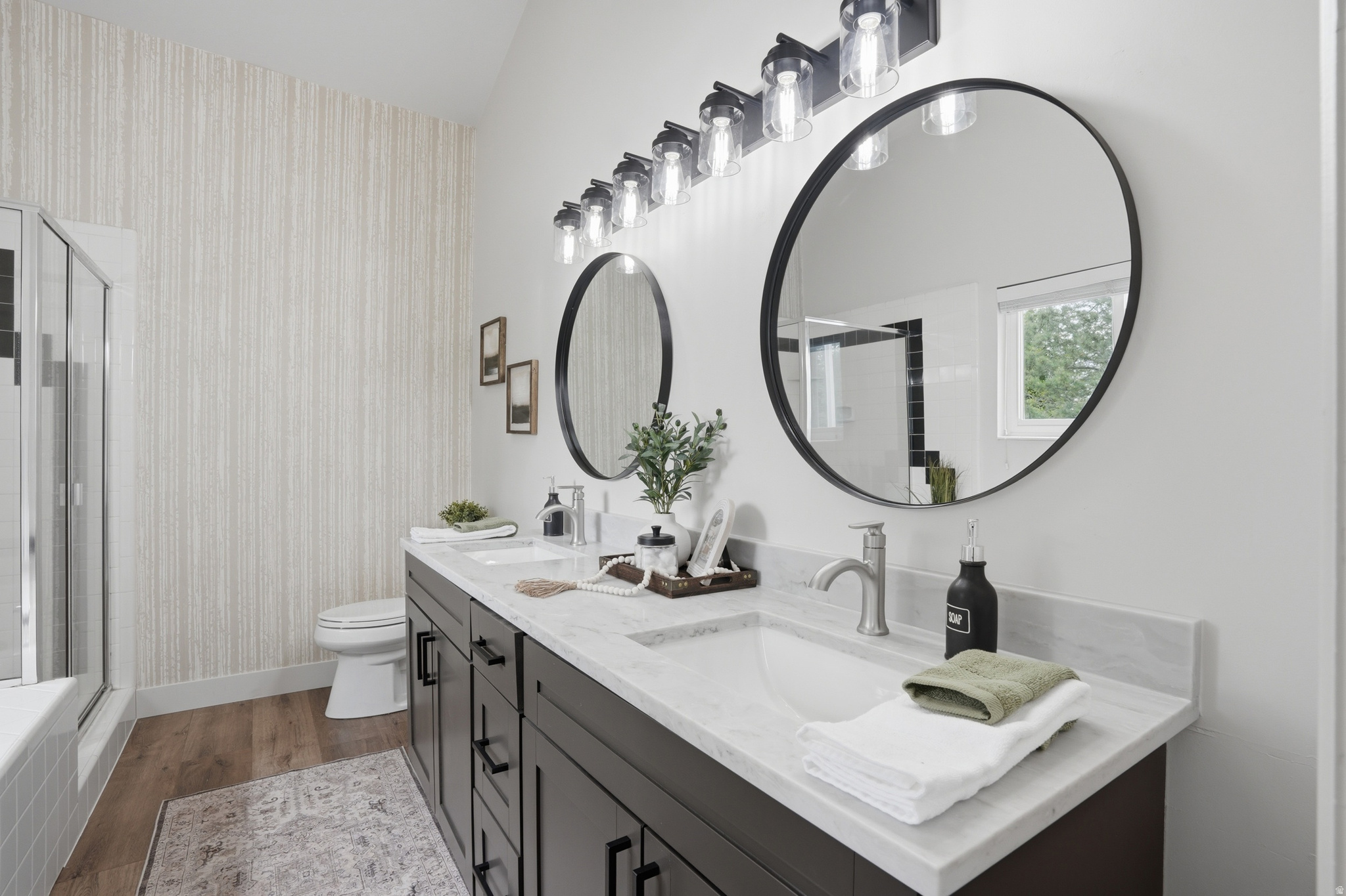 HIDDEN VALLEY ESTATES - Residential