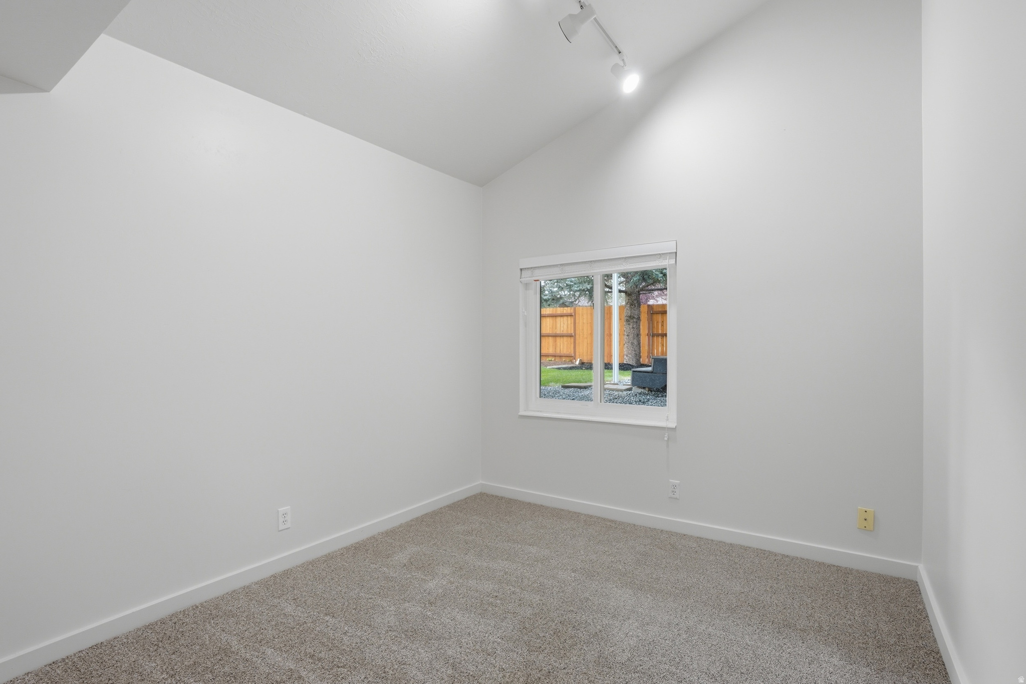 HIDDEN VALLEY ESTATES - Residential